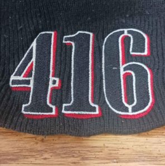 416 Toque - Picture 2 of 4